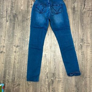Maternity jeans